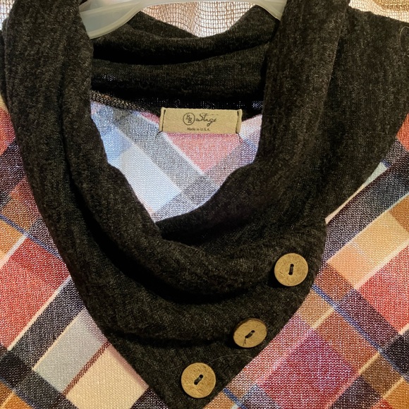 Stage medium tunic - Picture 3 of 4